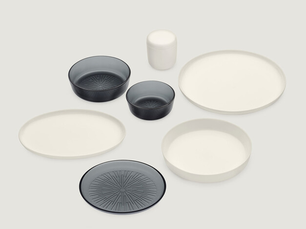 Essence Serving Items