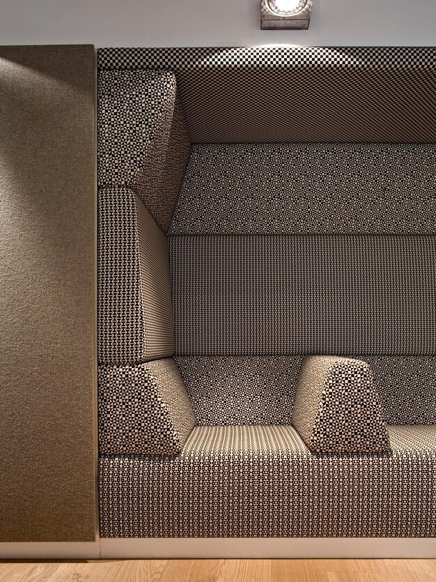 Kvadrat-Showroom Milan 1